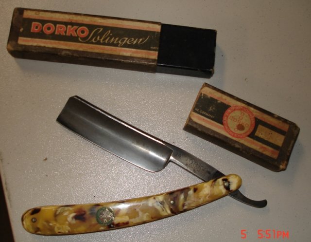 dorkostraightrazor.jpg