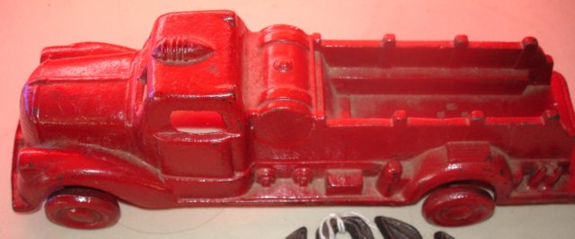 castironfiretruck.jpg